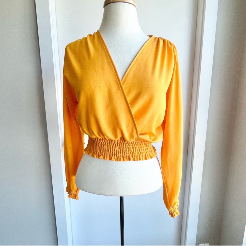 Aritzia Wilfred Reign yellow wrap cropped blouse size XS